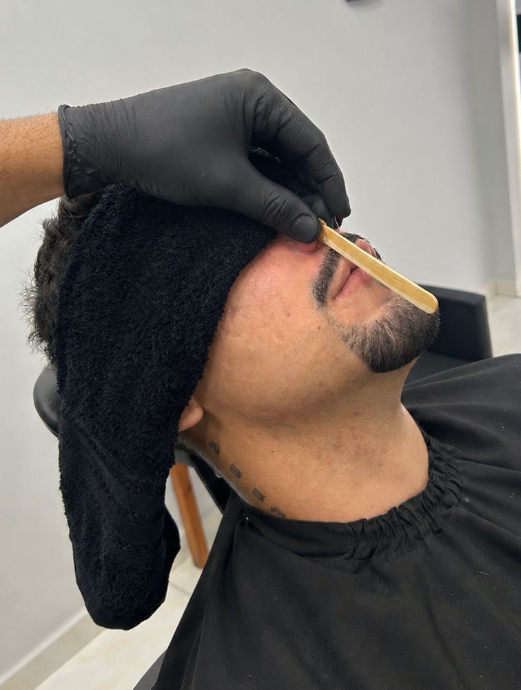 Epilação Nasal